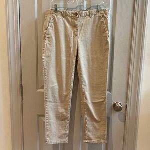 VGUC Gap Khaki Pants